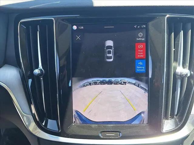 2024 Volvo S60 B5 Core Dark Theme