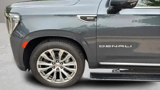 2021 GMC Yukon 4WD Denali