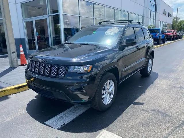 2021 Jeep Grand Cherokee Laredo X 4x4