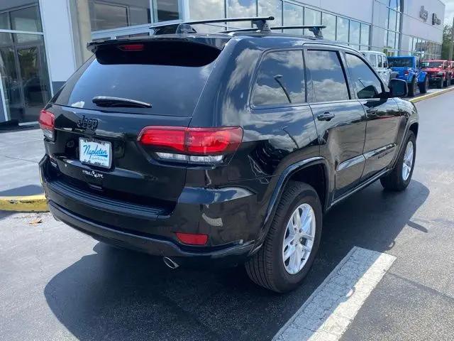 2021 Jeep Grand Cherokee Laredo X 4x4
