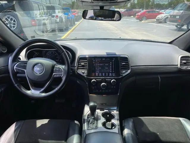 2021 Jeep Grand Cherokee Laredo X 4x4