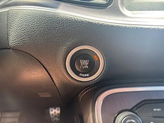 2015 Dodge Challenger R/T