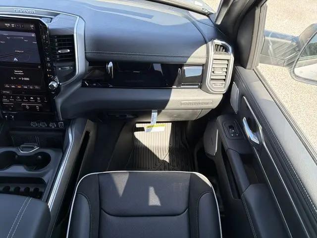 2026 Ram 1500 Laramie Crew Cab 4x4 64 Box