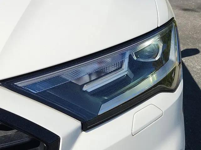 2023 Audi Q7 Premium Plus 55 TFSI quattro Tiptronic