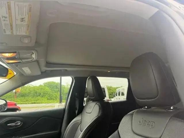 2022 Jeep Cherokee Limited 4x4
