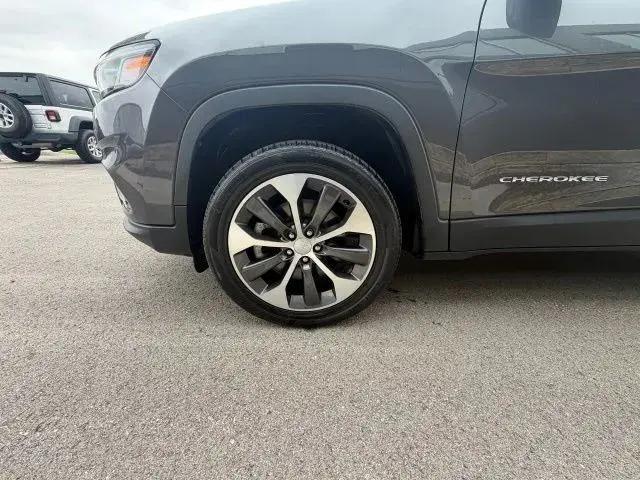 2022 Jeep Cherokee Limited 4x4