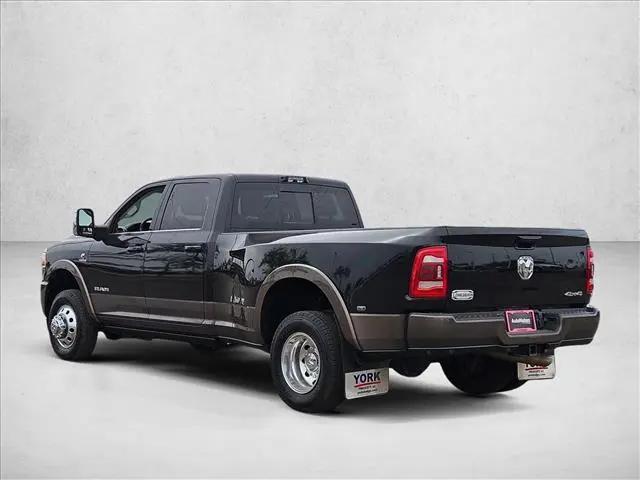 2024 Ram 3500 Limited Longhorn Crew Cab 4x4 8' Box