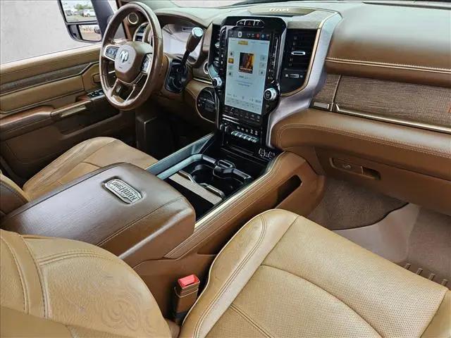 2024 Ram 3500 Limited Longhorn Crew Cab 4x4 8' Box