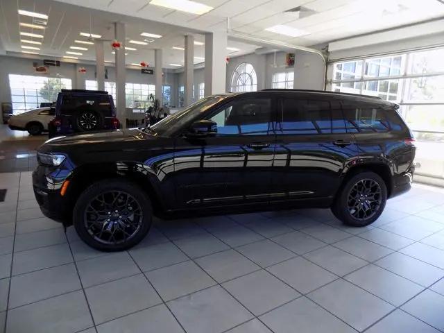 2025 Jeep Grand Cherokee L Summit 4x4
