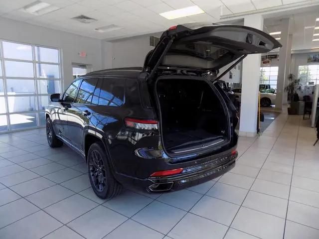 2025 Jeep Grand Cherokee L Summit 4x4