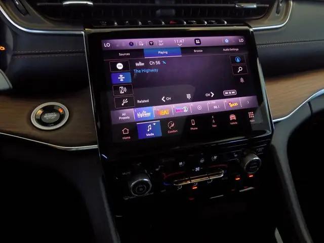 2025 Jeep Grand Cherokee L Summit 4x4