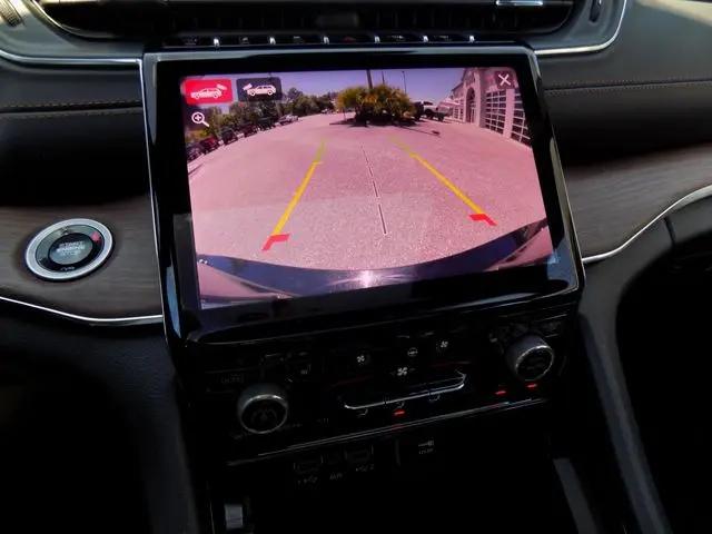 2025 Jeep Grand Cherokee L Summit 4x4