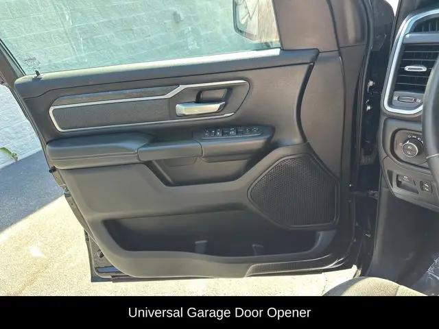 2022 Ram 1500 Big Horn Crew Cab 4x4 5'7" Box