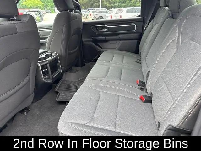 2022 Ram 1500 Big Horn Crew Cab 4x4 5'7" Box