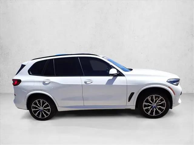 2023 BMW X5 M50i