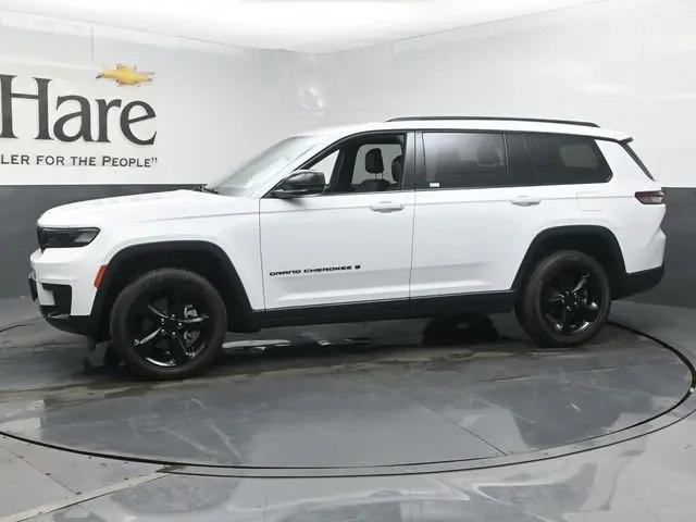 2023 Jeep Grand Cherokee L Altitude 4x4