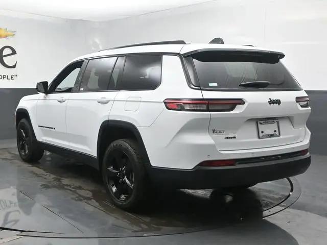2023 Jeep Grand Cherokee L Altitude 4x4