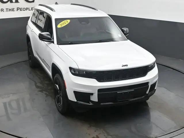 2023 Jeep Grand Cherokee L Altitude 4x4