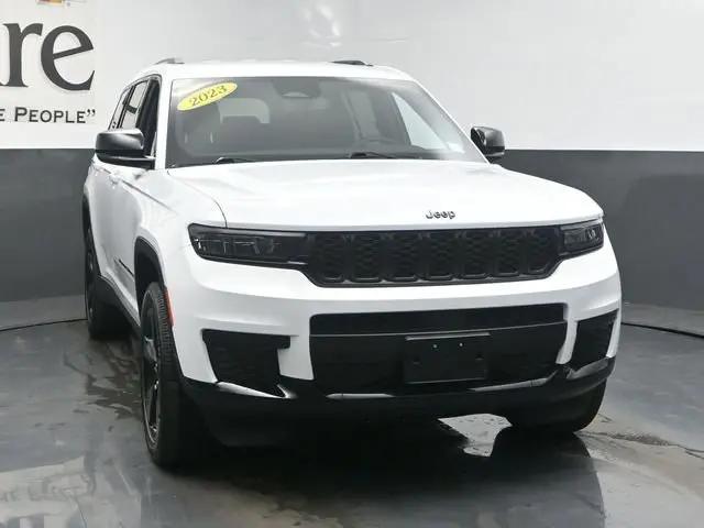 2023 Jeep Grand Cherokee L Altitude 4x4