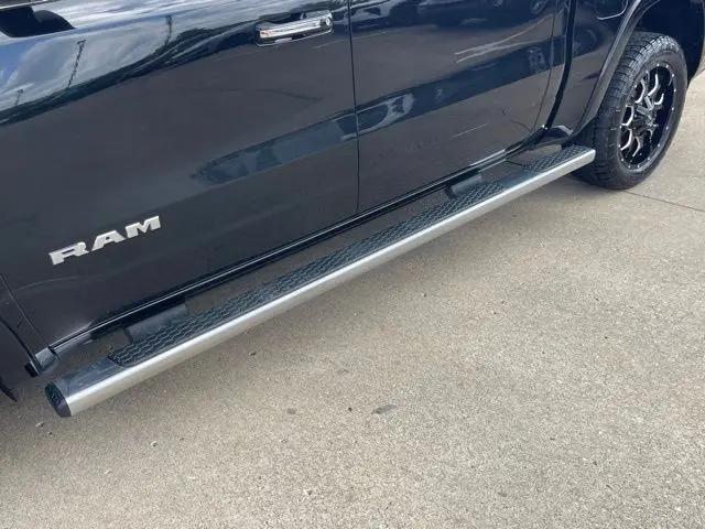 2020 Ram 1500 Laramie Crew Cab 4x4 5'7" Box