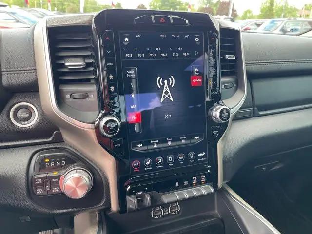 2020 Ram 1500 Laramie Crew Cab 4x4 5'7" Box