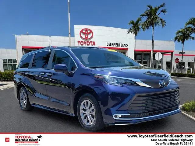 2024 Toyota Sienna XLE for sale in Deerfield Beach, FL
