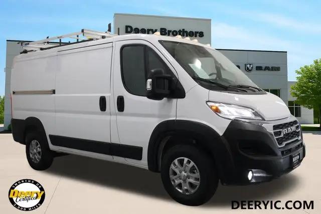 2025 Ram ProMaster 2500 Cargo Van SLT Low Roof 136" WB