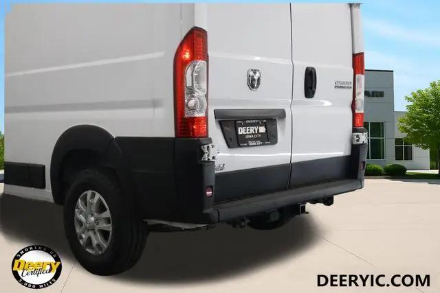 2025 Ram ProMaster 2500 Cargo Van SLT Low Roof 136" WB