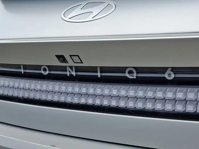 2024 Hyundai IONIQ 6 Limited