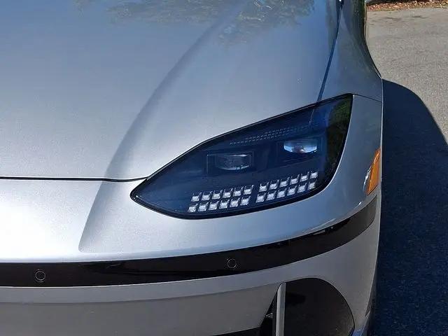 2024 Hyundai IONIQ 6 SEL