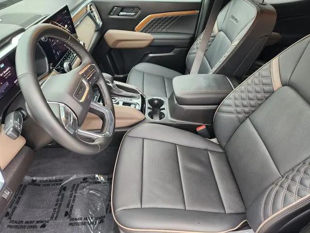2025 GMC Canyon 4WD Denali