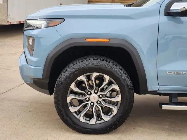 2025 GMC Canyon 4WD Denali