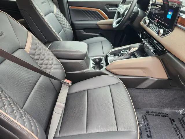 2025 GMC Canyon 4WD Denali