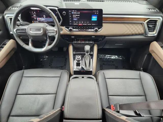 2025 GMC Canyon 4WD Denali