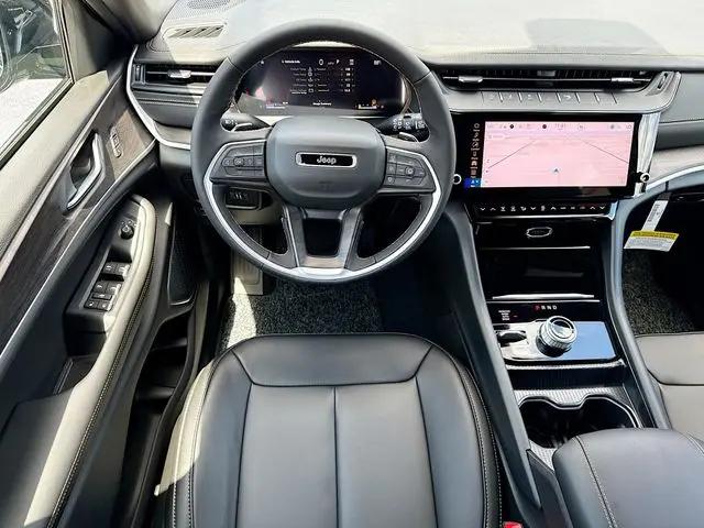 2026 Jeep Grand Cherokee 85th Anniversary Edition