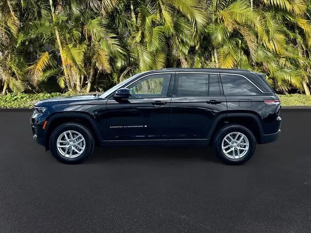 2026 Jeep Grand Cherokee Altitude 4x2