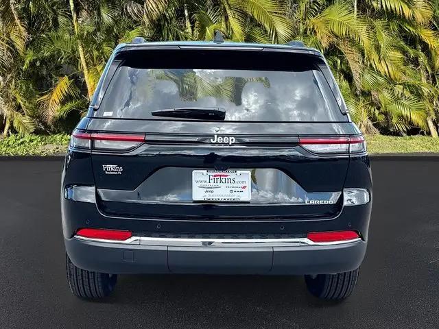 2026 Jeep Grand Cherokee Altitude 4x2