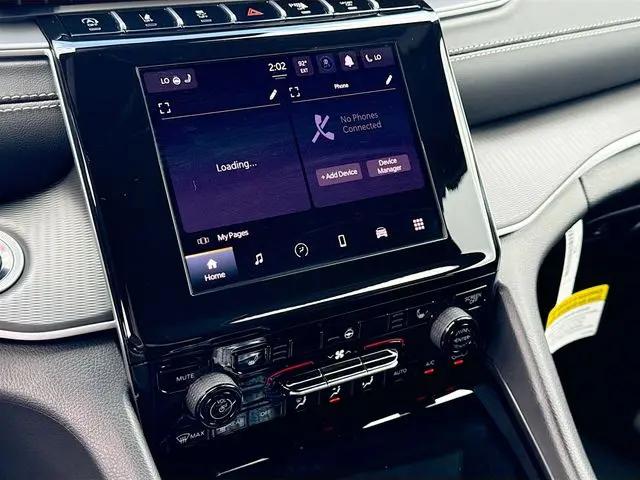 2026 Jeep Grand Cherokee Altitude 4x2