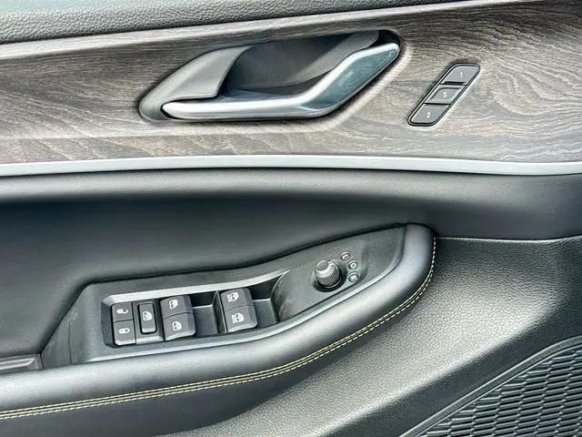 2026 Jeep Grand Cherokee 85th Anniversary Edition