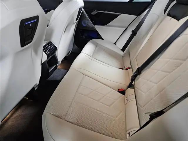 2027 BMW 5 Series 530i