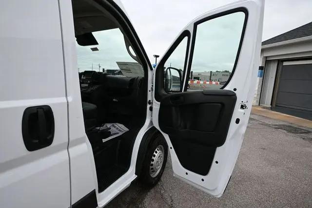 2026 Ram ProMaster 2500 Cargo Van Tradesman High Roof 159" WB w/Pass Seat