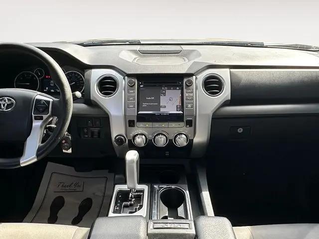 2017 Toyota Tundra SR5 5.7L V8
