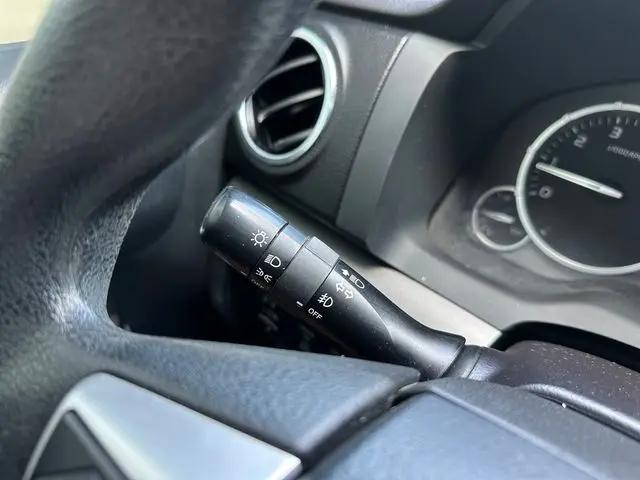 2017 Toyota Tundra SR5 5.7L V8