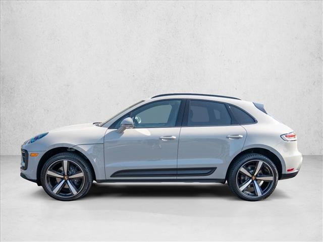 2026 Porsche Macan AWD