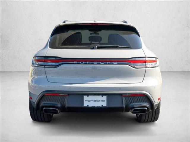 2026 Porsche Macan AWD