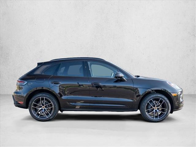 2026 Porsche Macan AWD