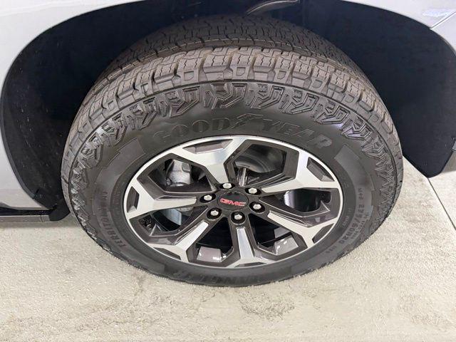 2026 GMC Yukon XL 4WD AT4 Ultimate
