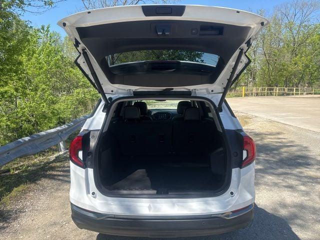 2023 GMC Terrain AWD AT4