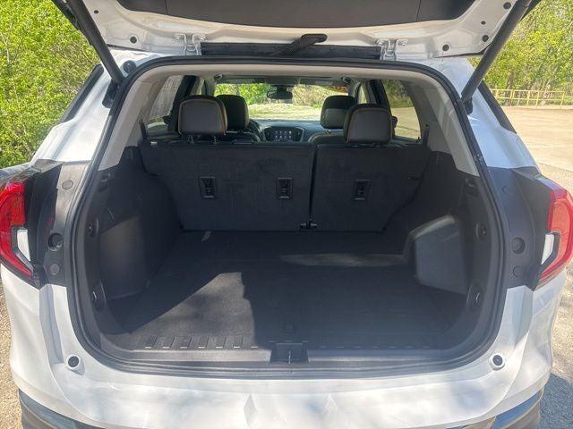 2023 GMC Terrain AWD AT4