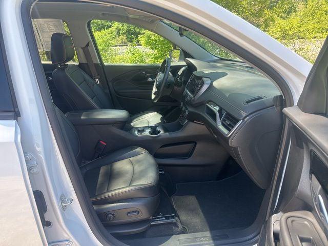 2023 GMC Terrain AWD AT4